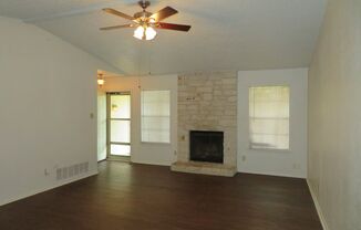 4 beds, 2 baths, $2,095