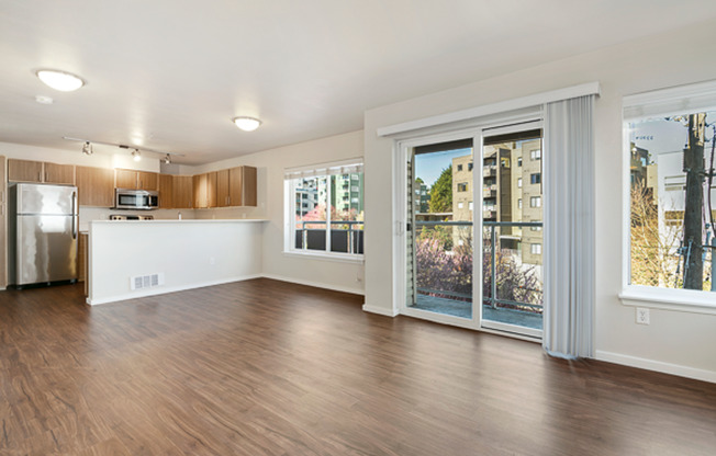 1 bed, 1 bath, 680 sqft, $2,095, Unit 301