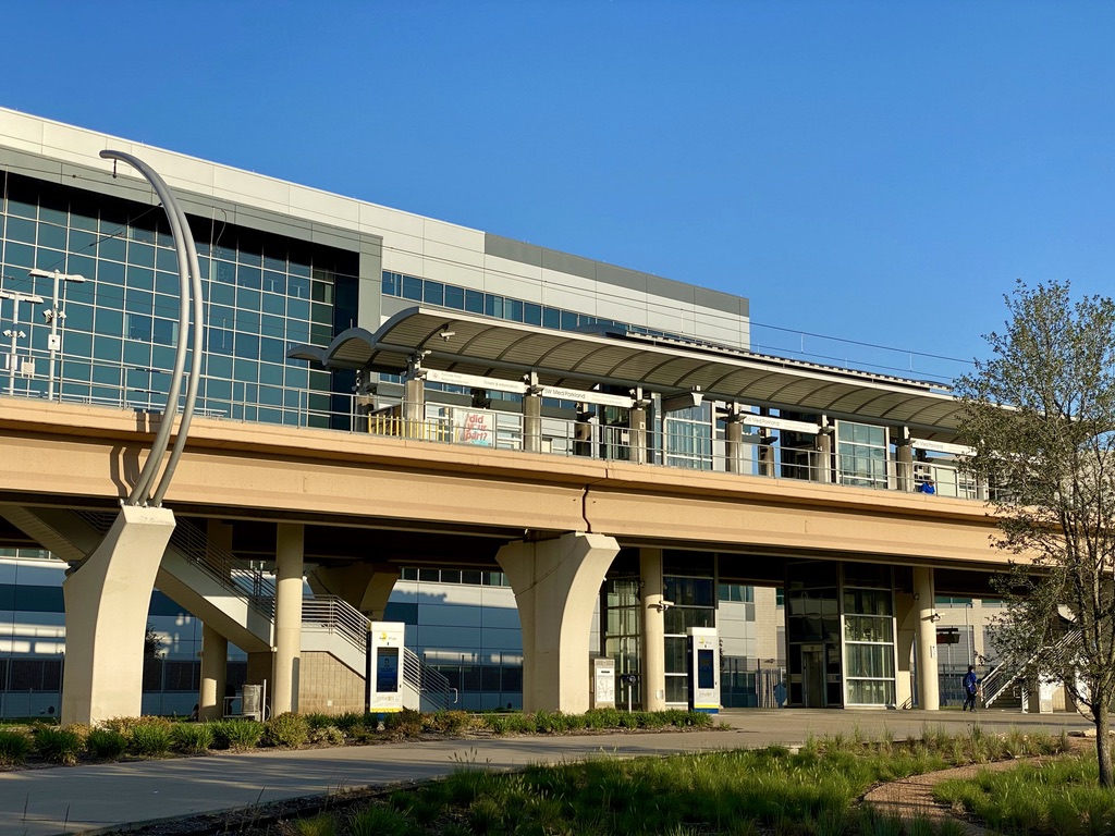 Southwestern Medical District/Parkland Rail Station