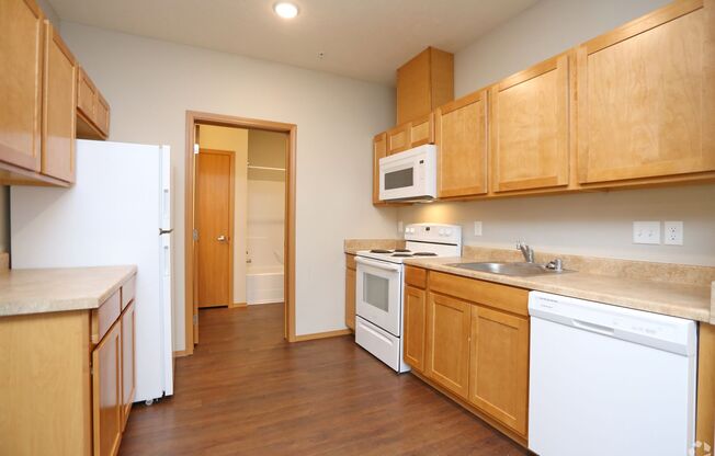 1 bed, 1 bath, 672 sqft, $1,275, Unit 2206