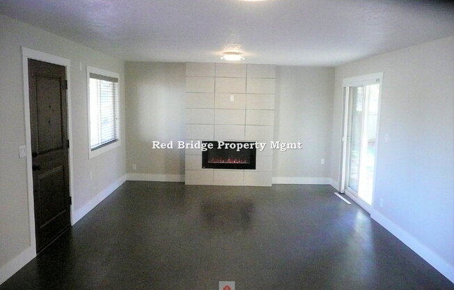 5585 SE 128 AVE
