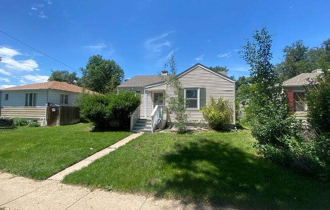 Spacious 4 Bed | 2 Bath Home Near Sloan’s Lake & Downtown Edgewater!