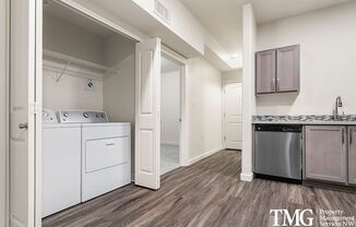 2 beds, 1.5 baths, 872 sqft, $1,650, Unit 226