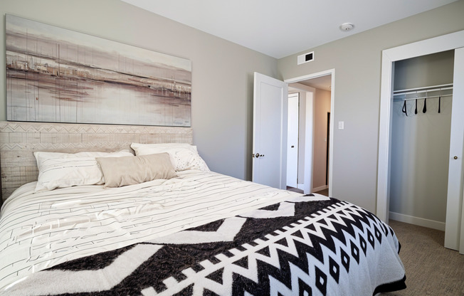 1 bed, 1 bath, 574 sqft, $1,225, Unit 301