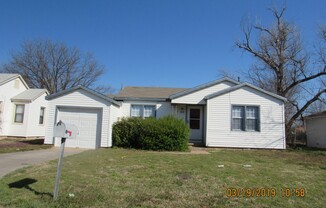 Charming house located close to Ft. Sill!