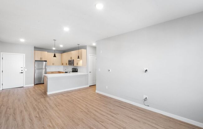 2 beds, 2 baths, 1,097 sqft, $2,350, Unit 3307