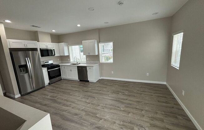 Newly Built in 2025! 4 Bed 2 Bath on Montezuma!!