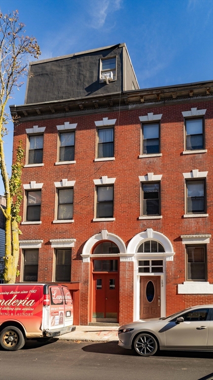 195 ENDICOTT
