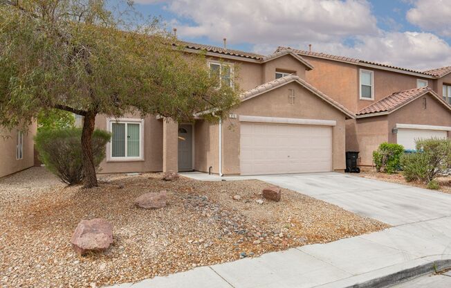 SILVERADO RANCH - LARGE 4 BEDROOM, 2.5 BATH