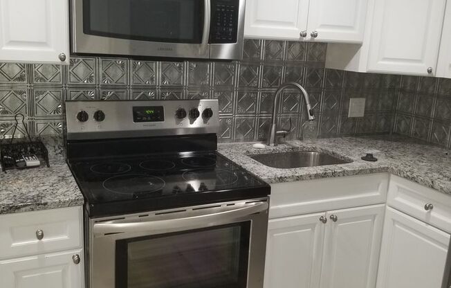 3222-3224 Wisconsin Avenue NW