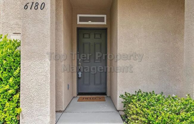 ***Beautiful Like-New 2 bed / 2.5 bath / 1,123 sqft Townhome in South Carlsbad / Rancho Carillo - Available NOW***