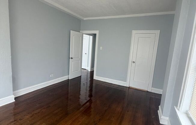 1 bed, 1 bath, 750 sqft, $930, Unit 201