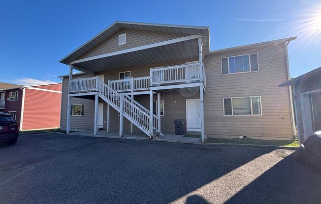 Great location for MSU and downtown.