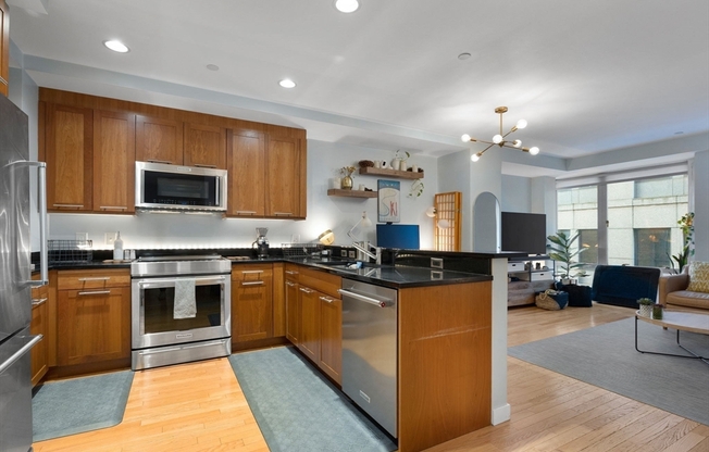 1 bed, 1 bath, 760 sqft, $3,600, Unit 306