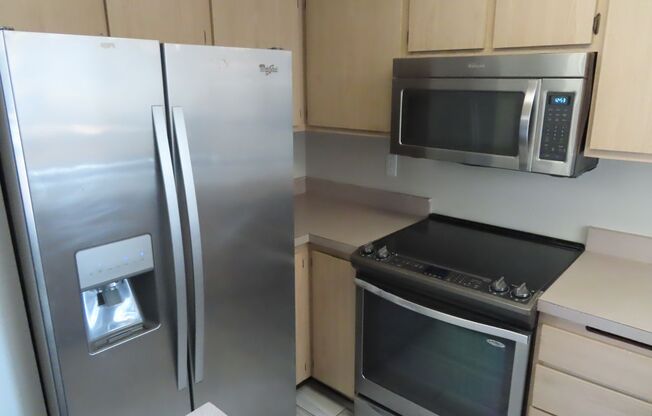 Renovated, upstairs one bedroom condo in Mission Valley
