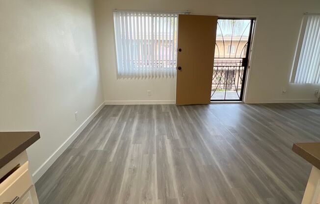 2 beds, 1 bath, 1,100 sqft, $2,575, Unit 241-41