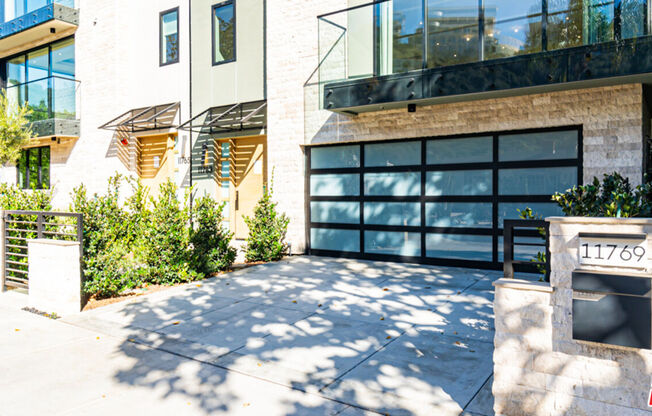 11763 ALT BELLAGIO RD