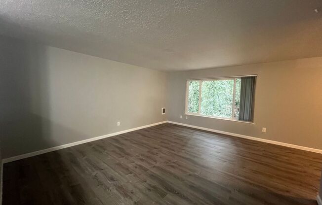 Del Ray Apartments