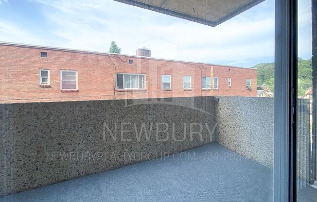 2 beds, 2 baths, 940 sqft, $1,250, Unit TH 501