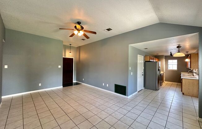 3 beds, 2 baths, $1,500