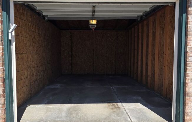 2 beds, 1 bath, 850 sqft, $1,259, Unit PL   7506