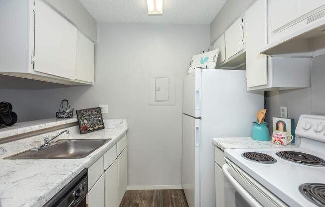 1 bed, 1 bath, 517 sqft, $740