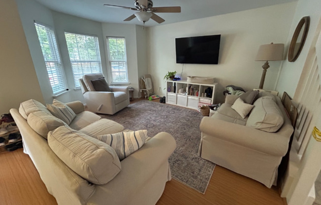 169 MARQUIS CT