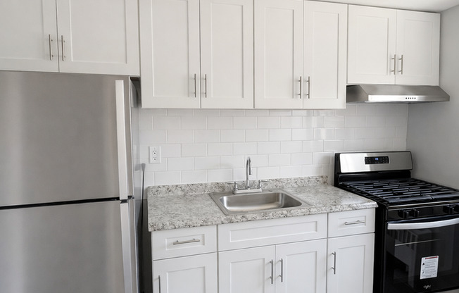1 bed, 1 bath, 715 sqft, $1,850, Unit A-15