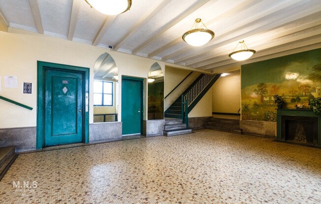 43 34 49 ST