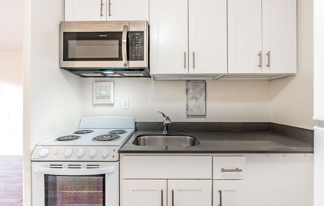 1 bed, 1 bath, 394 sqft, $1,250, Unit 01 - 209