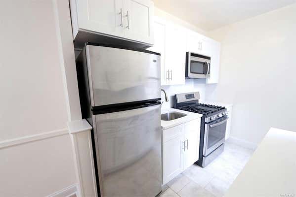 2 beds, 2 baths, 1,100 sqft, $2,900, Unit 5M