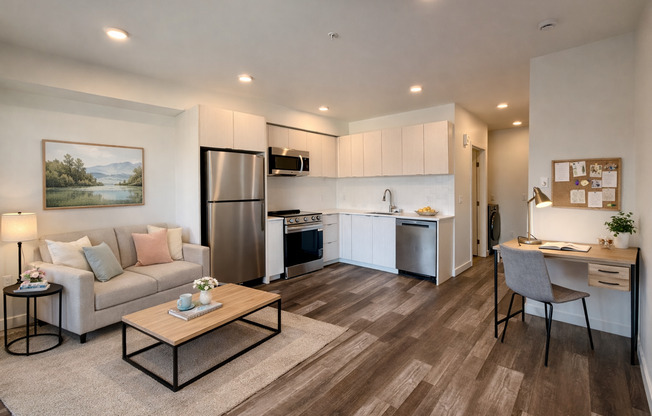 Studio, 1 bath, 329 sqft, $1,595, Unit 309