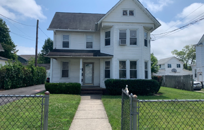 66 GRAND AVE