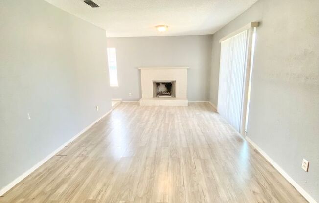 4323 Segura Ct S