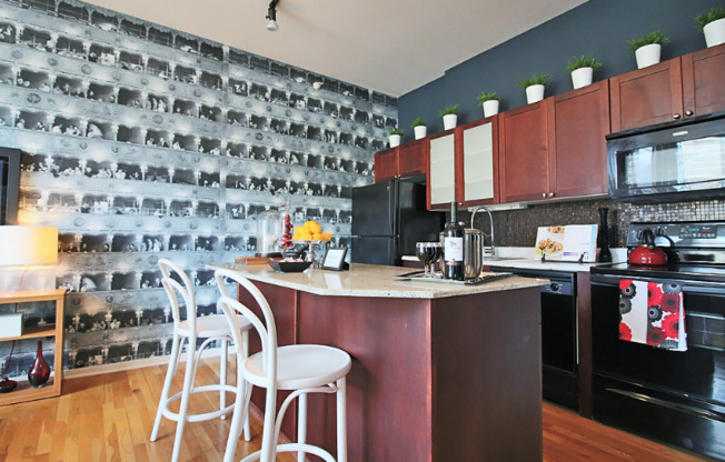 349 S DEARBORN