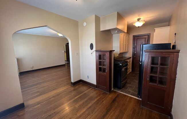 1 bed, 1 bath, 650 sqft, $895, Unit Unit 303 A700