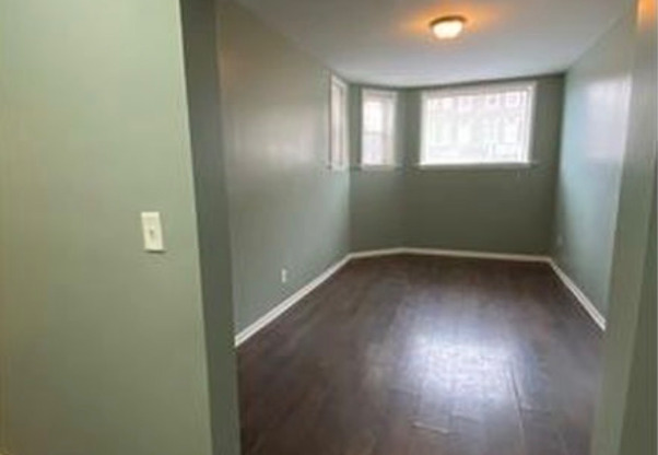 7700 S Cornell Ave GR