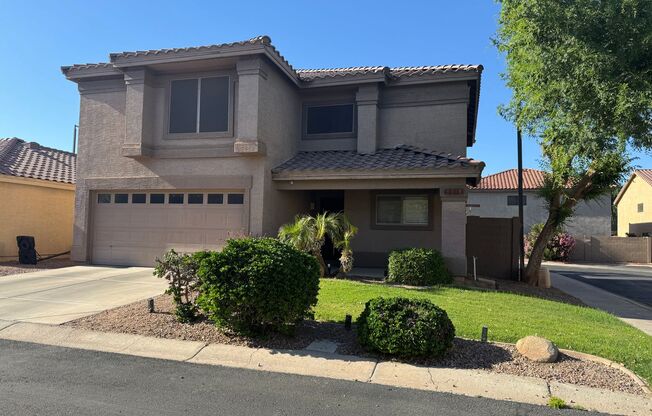 3 BEDROOM HOME IN S CHANDLER