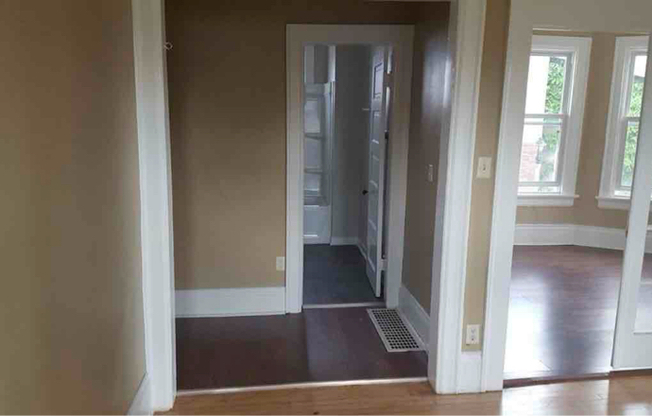 3 beds, 1 bath, $1,750