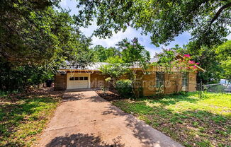 4601 LENNOX DR