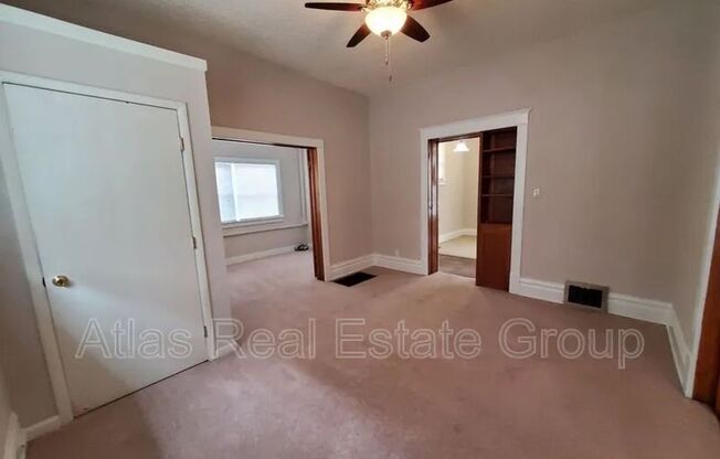 6 beds, 3 baths, 2,319 sqft, $2,600