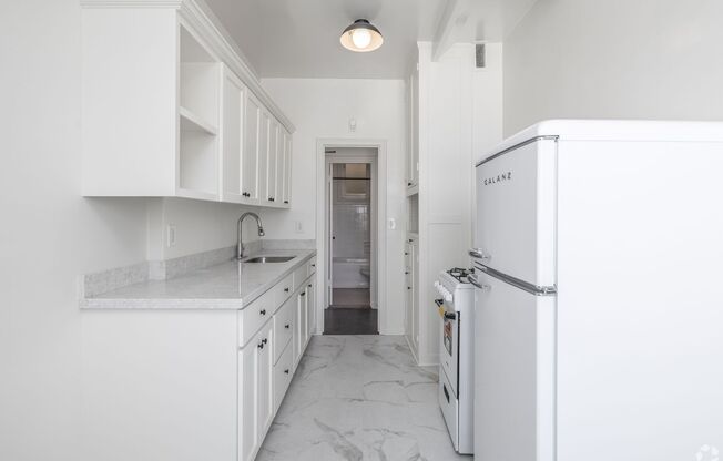 1 bed, 1 bath, 780 sqft, $1,985, Unit Unit 607