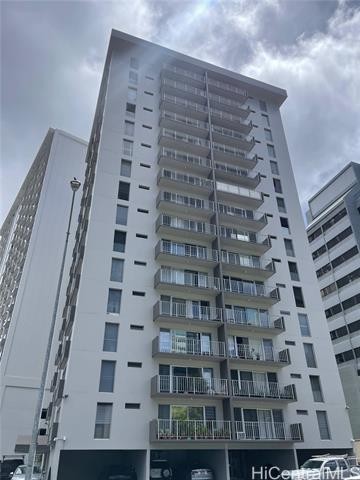 731 Amana Street, #1604