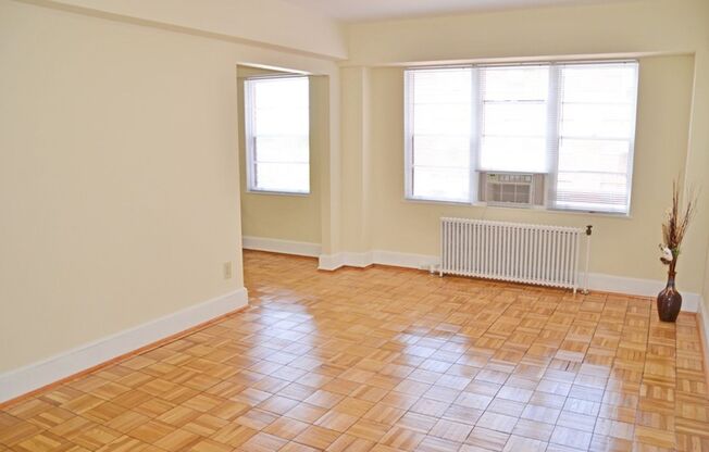 1 bed, 1 bath, 730 sqft, $1,775, Unit 110