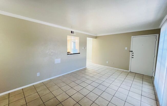 1 bed, 1 bath, 666 sqft, $1,175, Unit 1-136