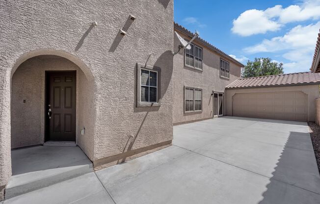 Beautiful Two bedroom 2 1/2 bath