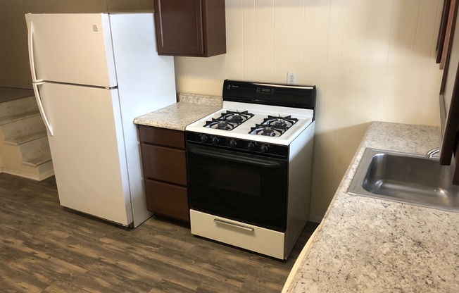 Beautiful updated home in Hazelwood - Available August 2025!