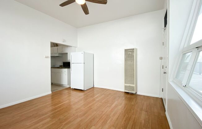 Studio, 1 bath, $1,995, Unit #8