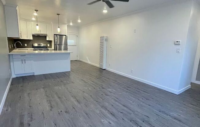 1 bed, 1 bath, 600 sqft, $3,195, Unit 353 Everett Ave.