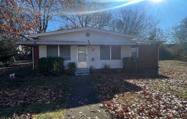 A charming 1955 bungalow located in the heart of Chattanooga